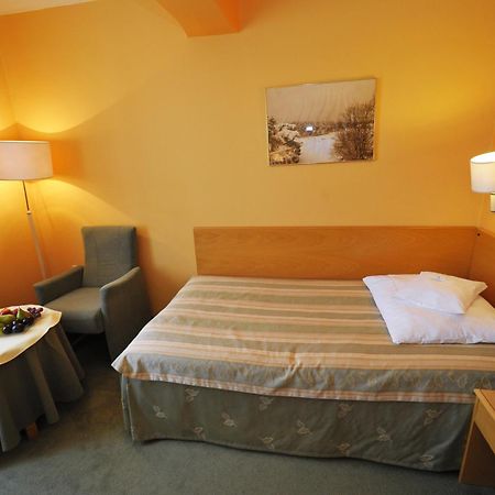 Hotel Sport Bełchatów Стая снимка