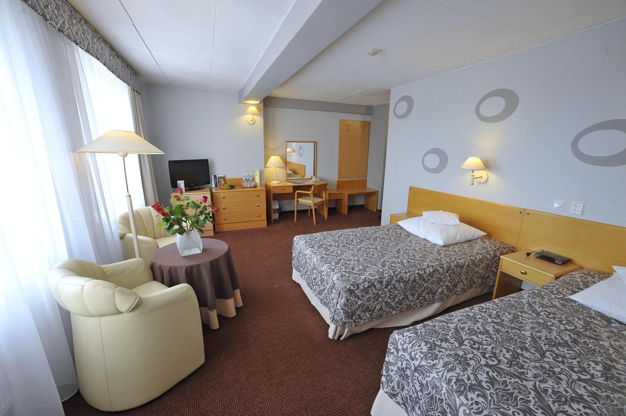 Hotel Sport Bełchatów Стая снимка