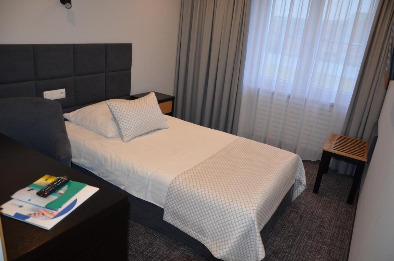 Hotel Sport Bełchatów Екстериор снимка