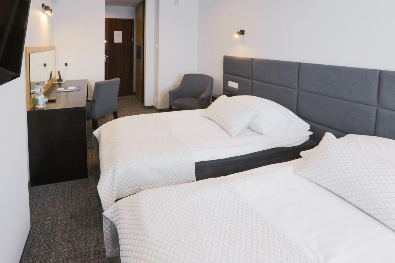 Hotel Sport Bełchatów Екстериор снимка
